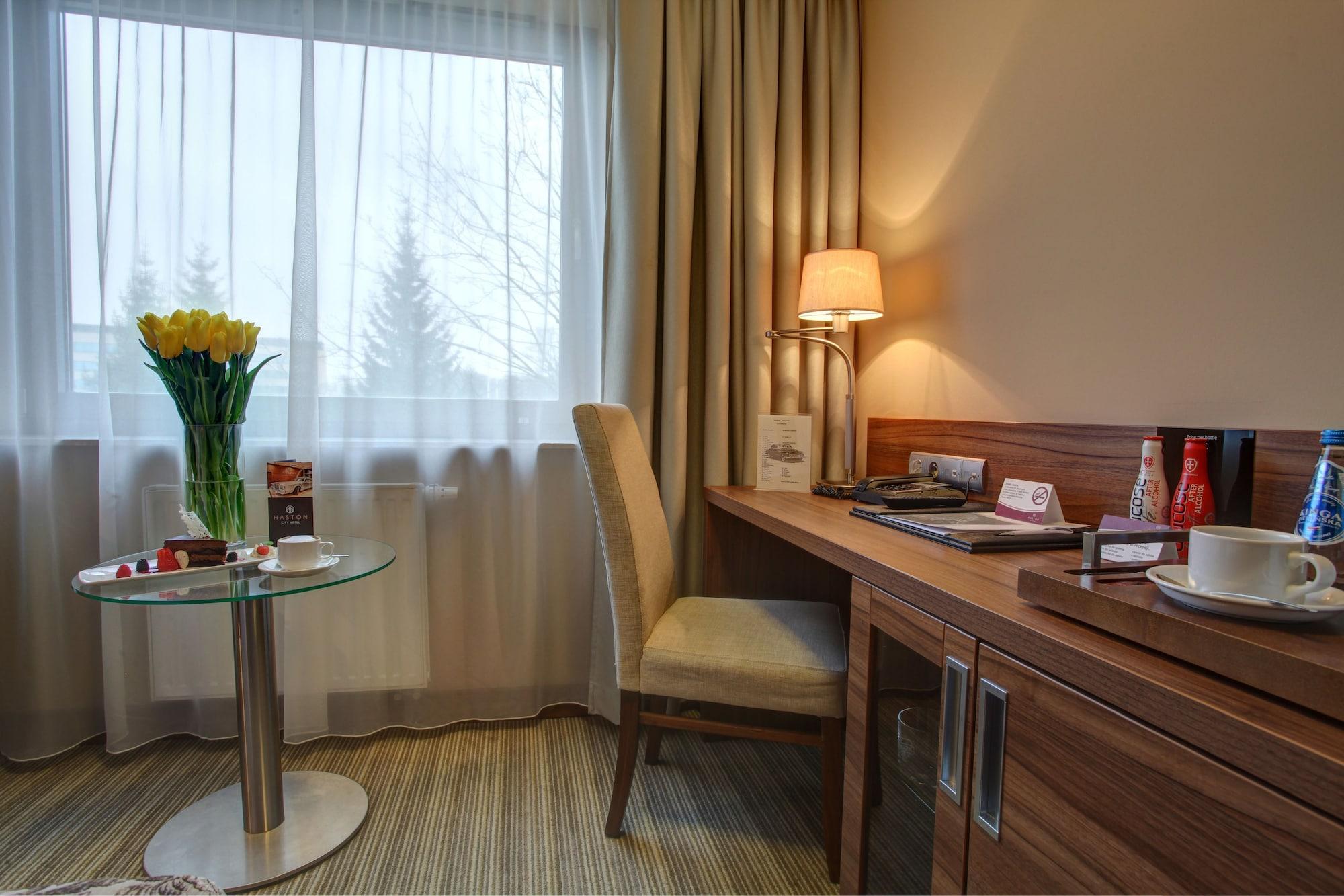 Haston City Hotel Βρότσλαβ Εξωτερικό φωτογραφία