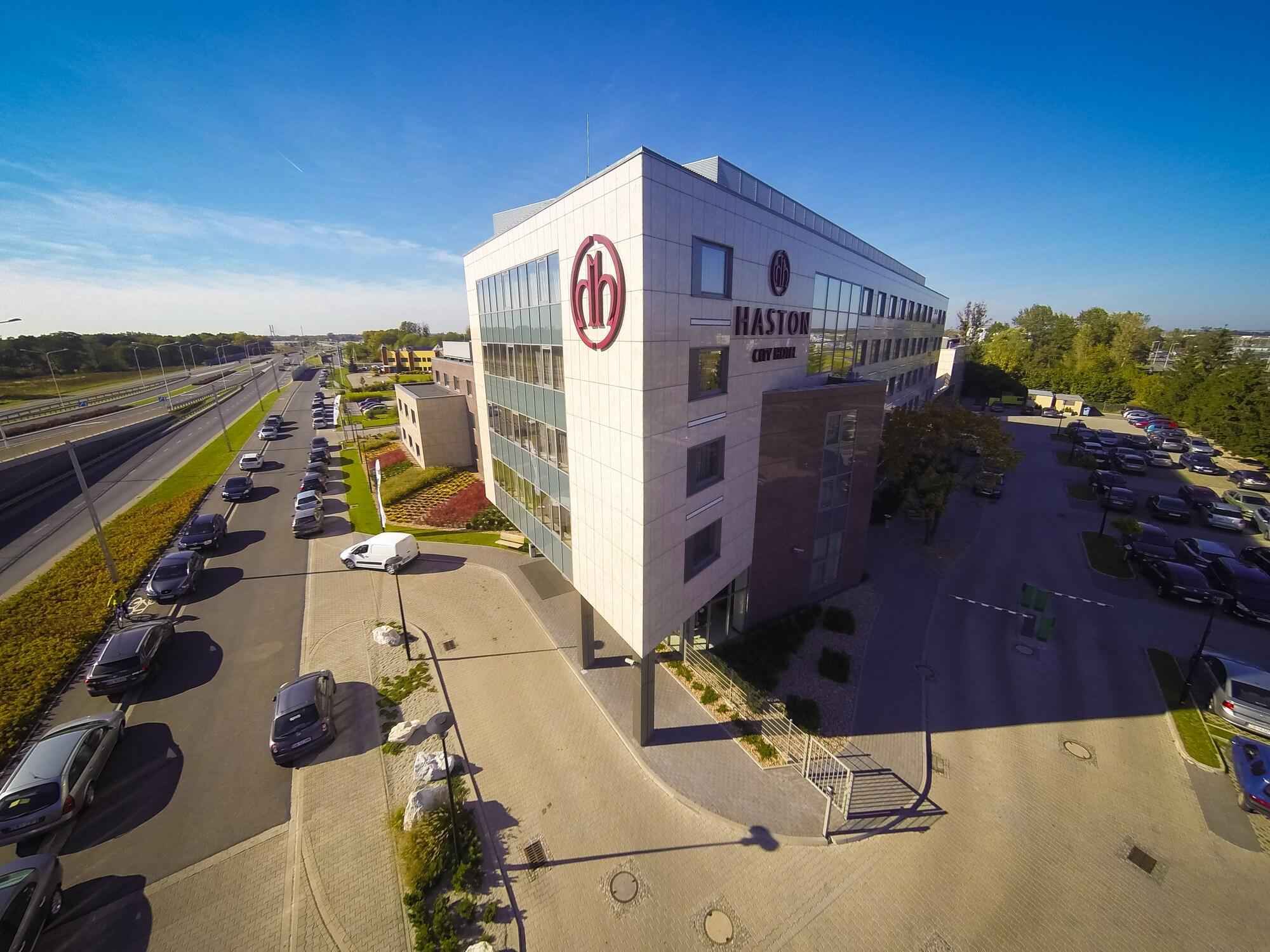Haston City Hotel Βρότσλαβ Εξωτερικό φωτογραφία