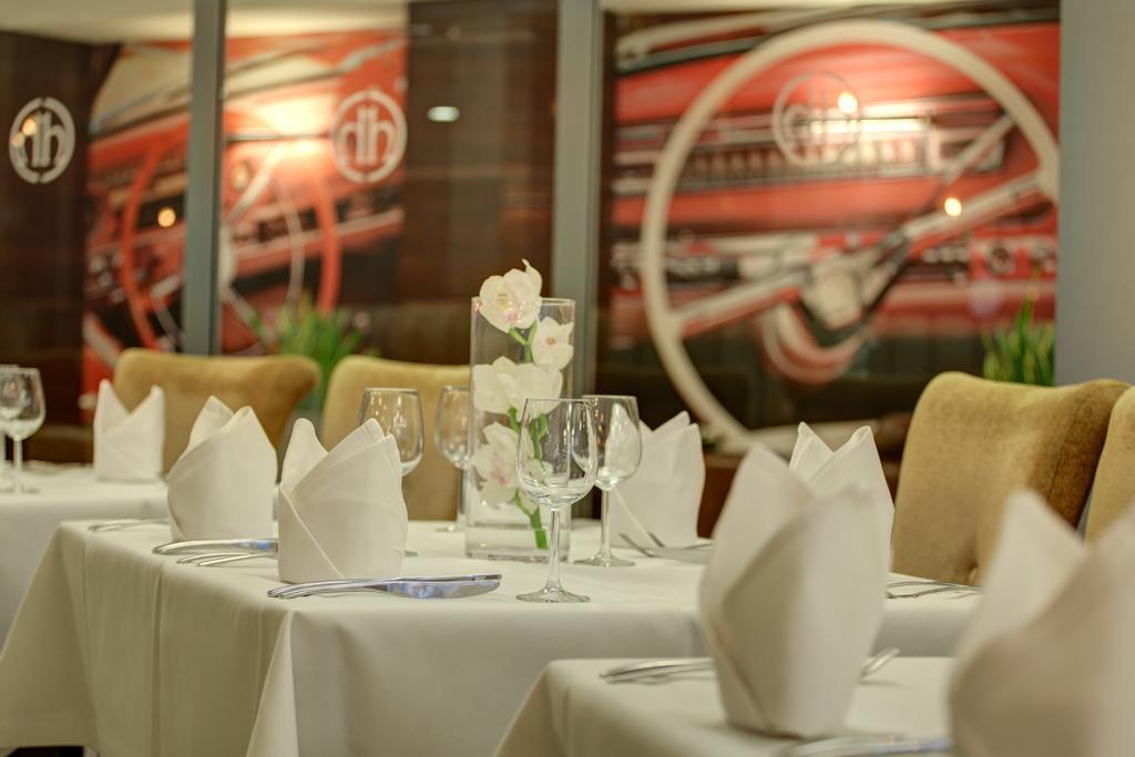 Haston City Hotel Βρότσλαβ Εξωτερικό φωτογραφία