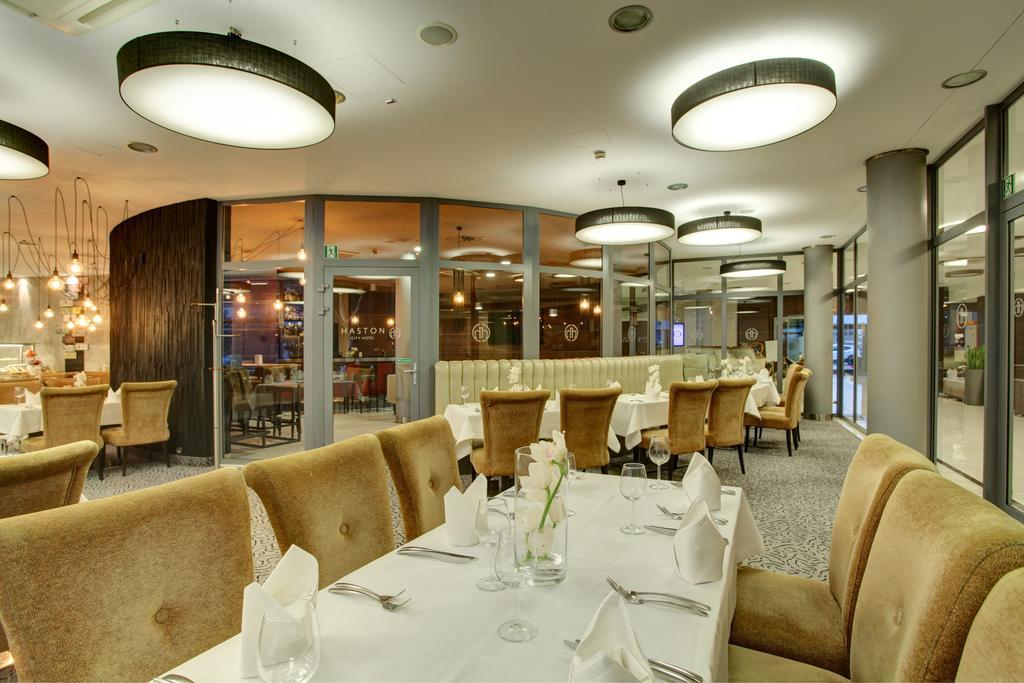 Haston City Hotel Βρότσλαβ Εξωτερικό φωτογραφία